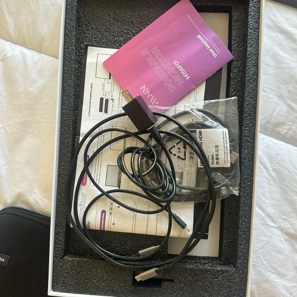 Portable Monitor with Case